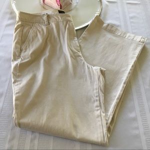 📌 Price Drop Talbots Heritage Pants - 14